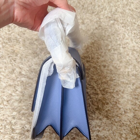 Tory Birch ROBINSON FLORAL INTERIOR CONVERTIBLE SHOULDER BAG - Picture 5 of 10